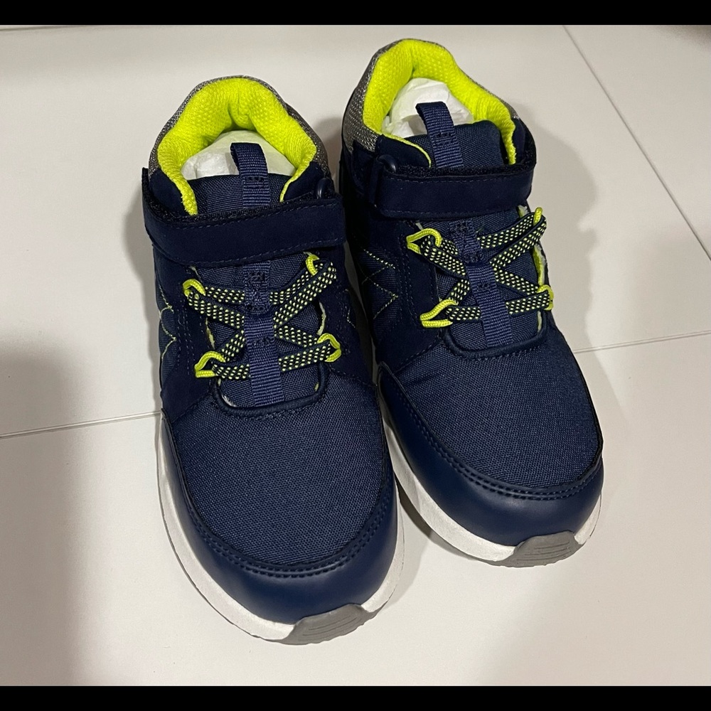 COPY - MUNCHKIN By STRIDE RITE Little Boy's size 12 M SNEAKERS NEW